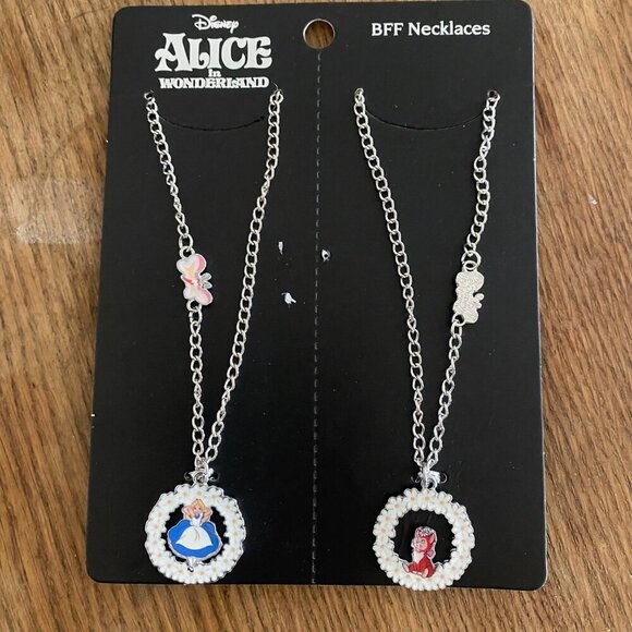 NEW Disney Alice In Wonderland Best Friend Necklace Set of 2 - Picture 1 of 5